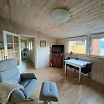 Stranda Apartment アパート ストランダ